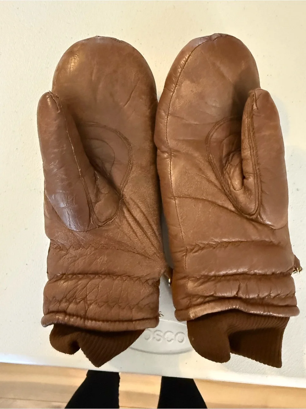 Vintage Aris Ski Gloves Soft Leather Mittens Womens small Outdoor Winter Brown
